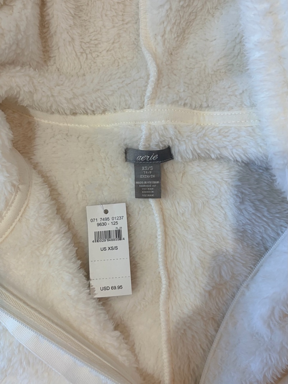 aerie Cream Sherpa Zip Hoodie Jacket